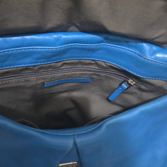 Marc By Marc Jacobs Vibrant Blue Backpack Distressed Hot Turqoiuse - Picture 5 of 7